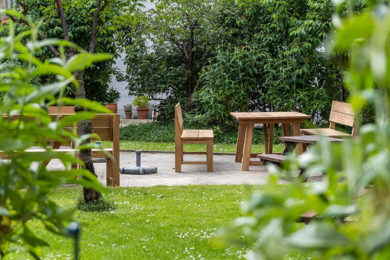 Scandi-Hygge 2 Bedroom Apartment In Charming Christianshavn كوبنهاجن المظهر الخارجي الصورة