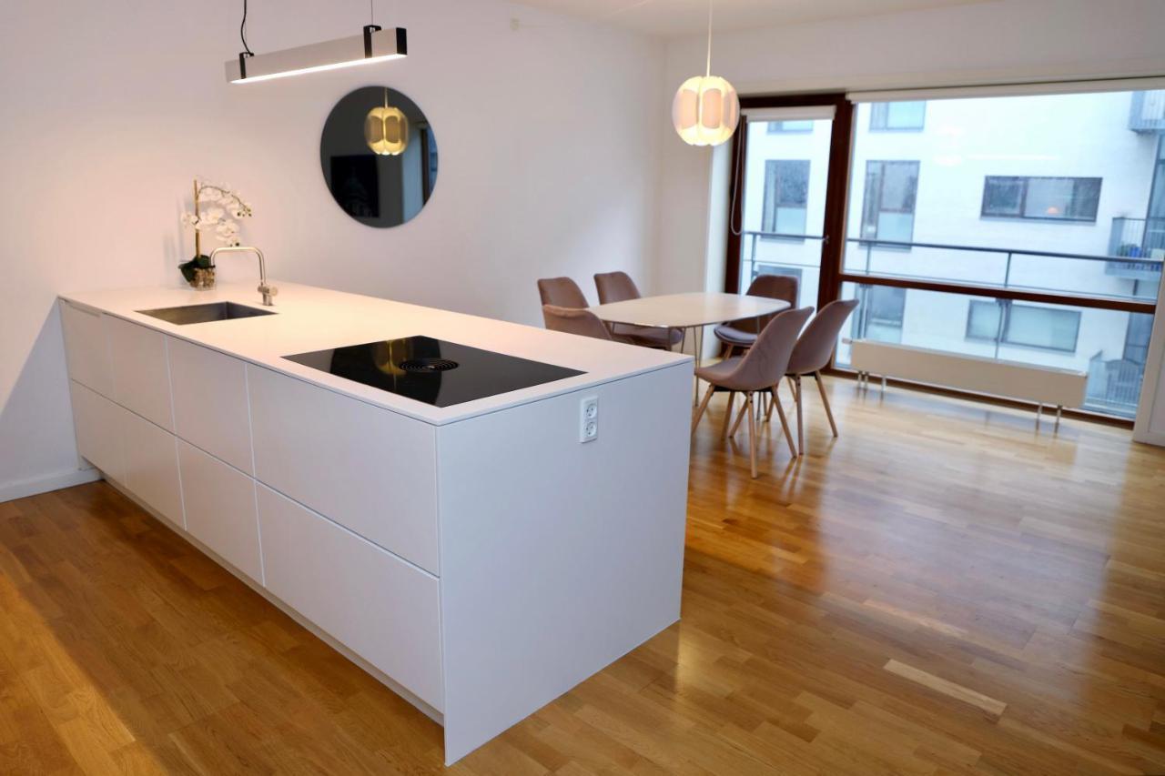 Scandi-Hygge 2 Bedroom Apartment In Charming Christianshavn كوبنهاجن المظهر الخارجي الصورة